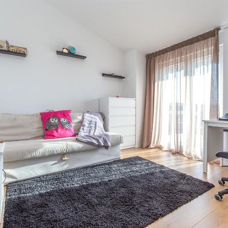 Apartmani Lucija Poreč Exterior foto